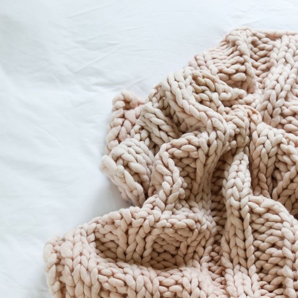 Meet your Posher, Ariel - Picture 1 of 1